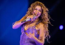 “Abracémonos fuerte”: así reaccionó Shakira al terremoto en Colombia