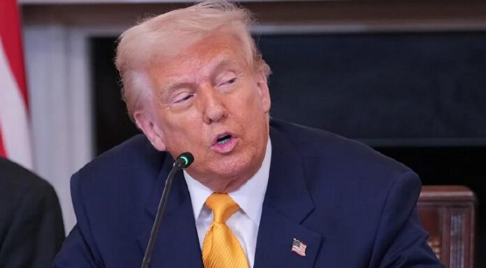 Trump firma un decreto para reducir a 11 las vacunas recomendadas para la infancia