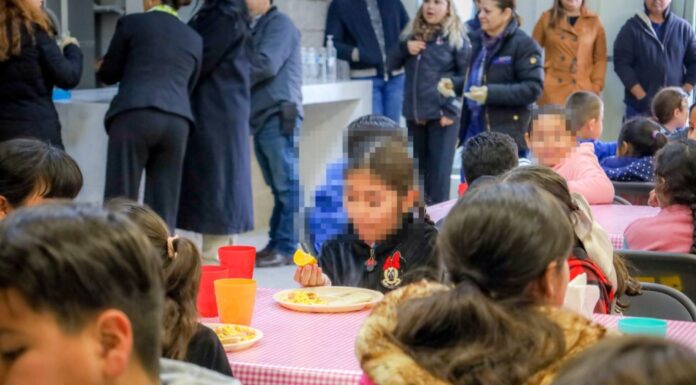 Apoyos alimentarios del DIF Municipal llegan a las familias cuando más los necesitan