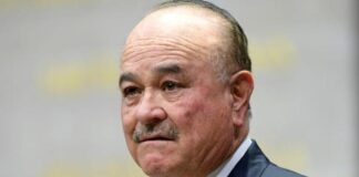 Obtiene Ruffo suspensión, pero continuará en prisión
