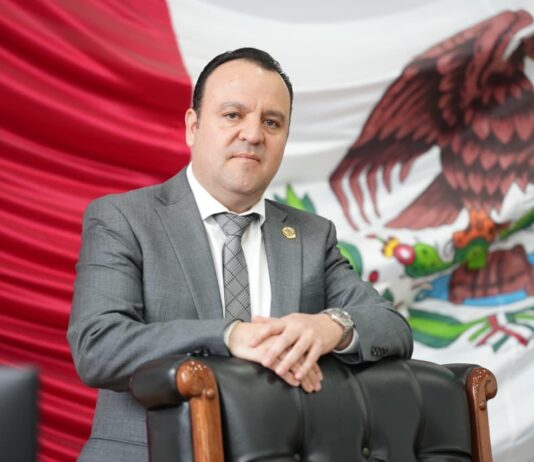 Concluye Guillermo Ramírez su presidencia del Congreso con gratitud y reconocimiento a la institución