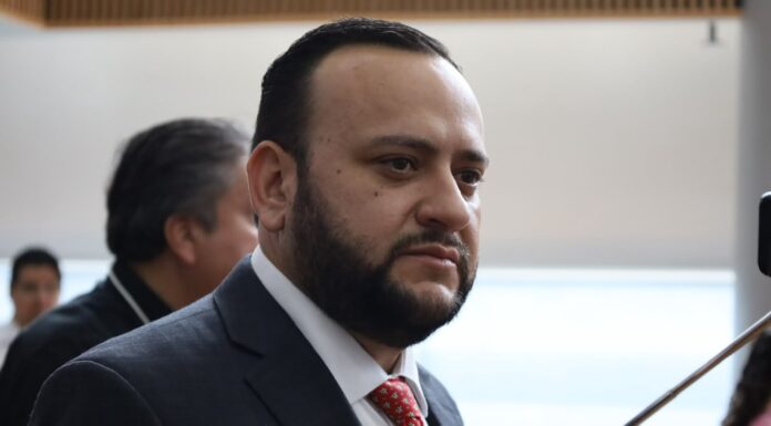 Exige Arturo Medina trato justo para Ascensión en precio de gasolina; Federación le niega estímulo fronterizo máximo