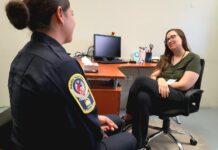 Brinda DSPM acompañamiento emocional a policías, bomberos y personal administrativo