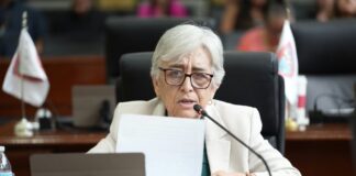 Proponen en Congreso garantizar atención presencial para personas mayores