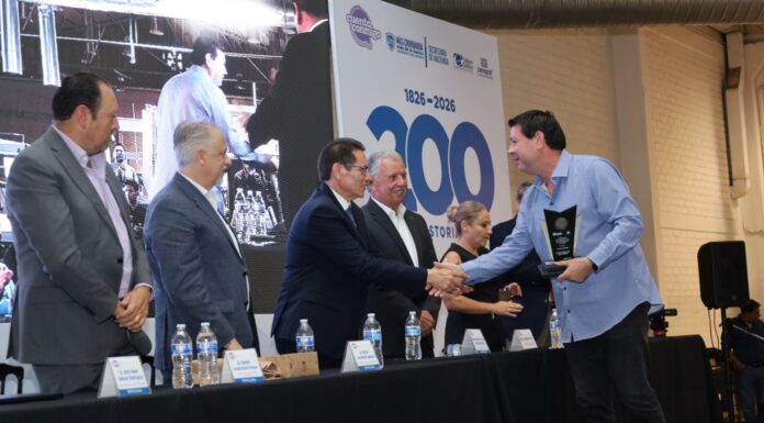 Reconocen 200 años de historia impresa en Chihuahua
