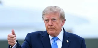 Trump promete pagos a 20 millones de adultos mayores a un mes de las elecciones